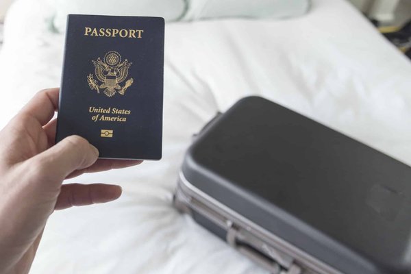 Comment faire la demande de passeport sans quitter son domicile ?