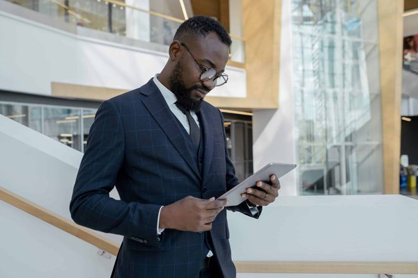 Pourquoi suivre les sites médias et actualités ?