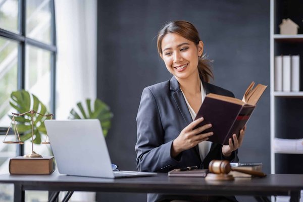 Obtenez des tarifs plus adaptés à votre budget avec un cabinet d'expertise comptable.